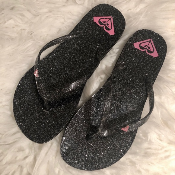 roxy glitter flip flops